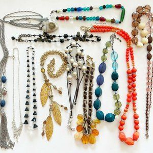 Lot Of Costume Jewelry Vintage - Modern Necklaces 12 Pieces Long & Short